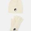 Fire & Glory FGNICCIE HOOD GLOVES SET - Gloves - Antique White -Fire&Glory shop 23addf27bc8a45d6af218a35808fe842