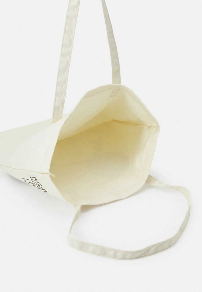 Fire & Glory DISNEY MIKEY MOUSE - Tote Bag - Buttercream 5 Fire & Glory DISNEY MIKEY MOUSE - Tote Bag - Buttercream - Image 3